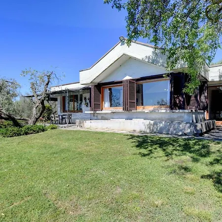 Villa Casa Raffaella -ciao Vacanze- *